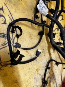 INSTALACJA WIĄZKA KLEMY KLEMA PLUSOWA FORD KUGA MK3 ESCAPE MK4 1.5 ECOBOOST