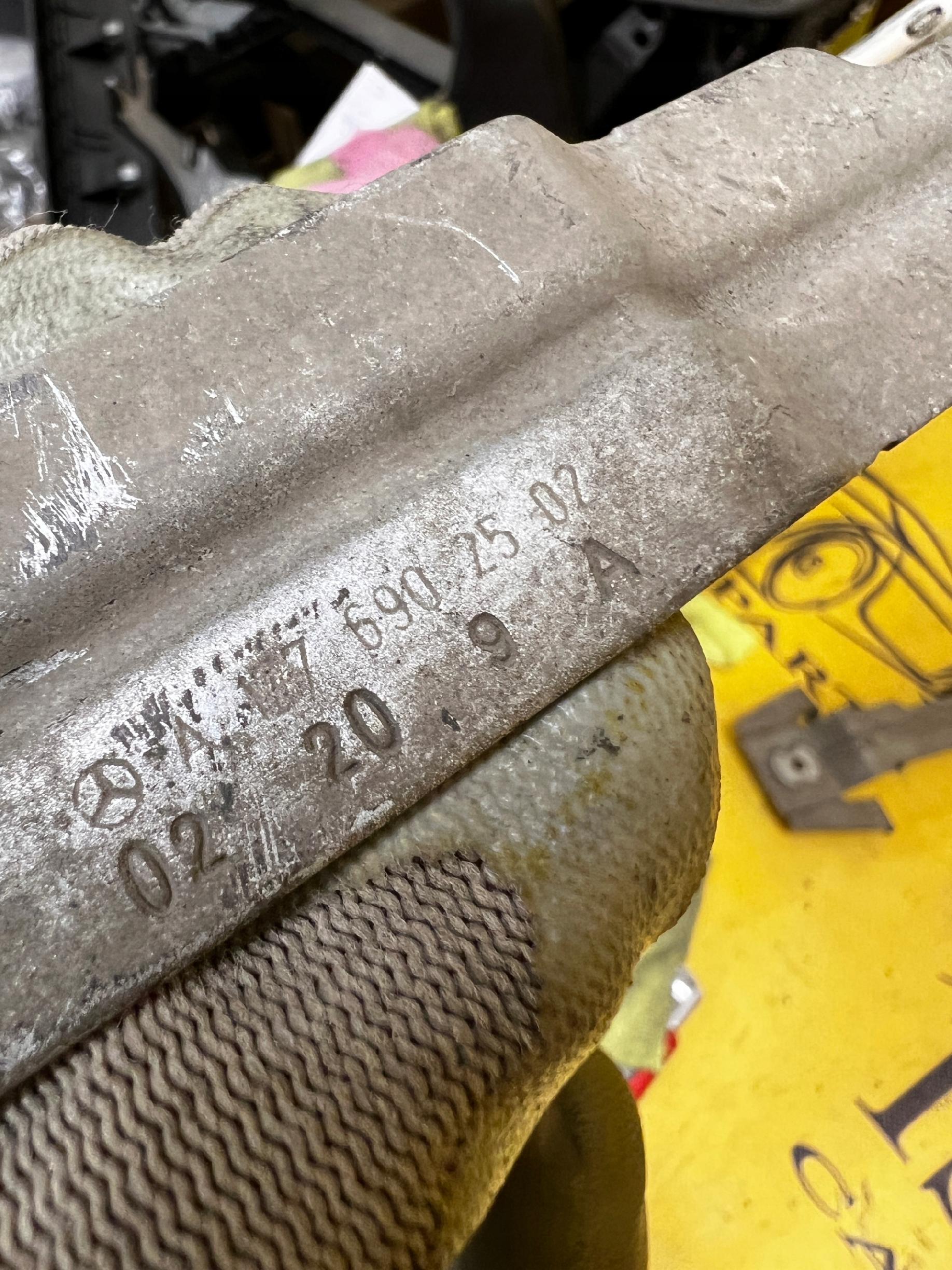 MOCOWANIE ZDERZAKA TYŁ MERCEDES A KLASA W177