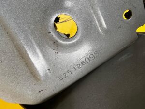 OKULAR PASA PRZEDNIEGO PRAWY DACIA SANDERO III 369