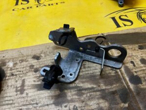 UCHWYT WSPORNIK MOCOWANIE BLACHA RENAULT 1.3 TCE