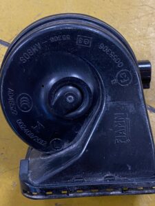 KLAKSON SYGNAŁ JAGUAR XF II X260