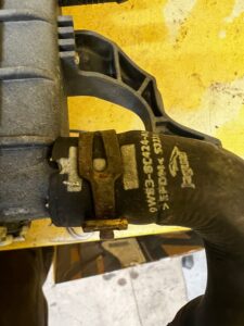 CHŁODNICA INTERCOOLER JAGUAR XF X260