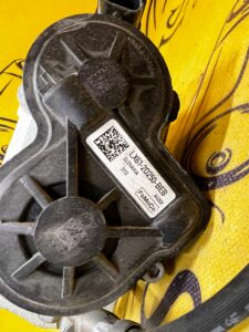 NOWY PRAWY ZACISK HAMULCOWY KLOCKI FORD KUGA MK3