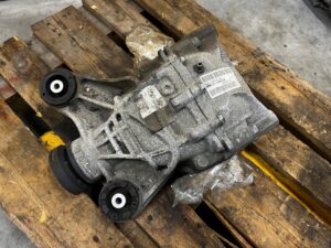 MOST DYFERENCJAŁ TYLNY TYŁ RANGE ROVER VELAR L560 2.0i BENZYNA 3.73