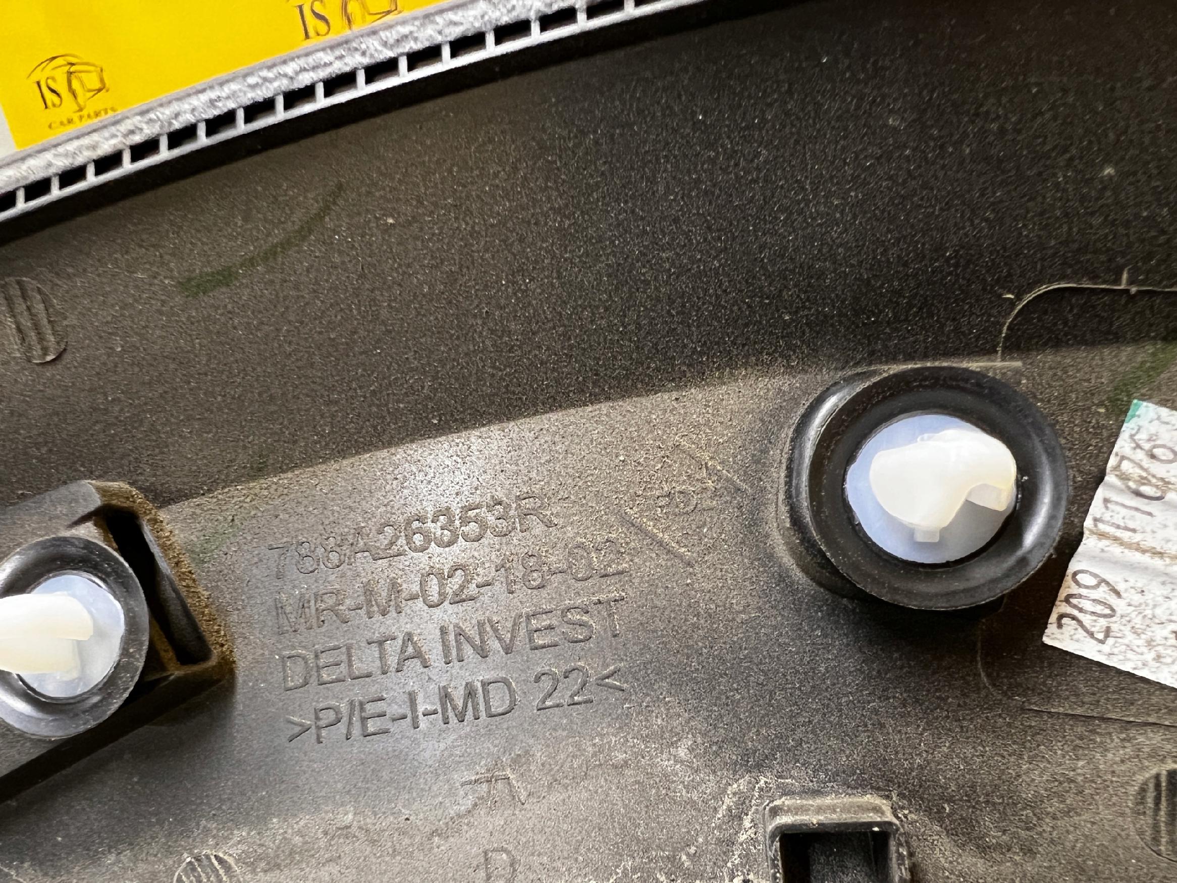 LISTWA NAKŁADKA BŁOTNIKA TYŁ PRAWY DACIA SANDERO III STEPWAY