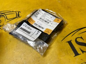 OSŁONA BKS PRAWA PASA PRZEDNIEGO BMW X3 F25 X4 F26 NOWA OEM