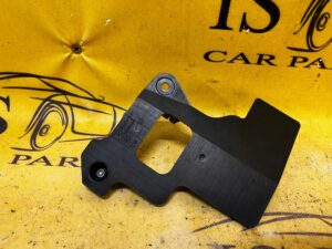 OSŁONA ZAŚLEPKA PLASTIK BMW 5 G30 8799229