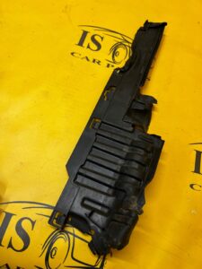 PRAWA KIEROWNICA WLOT POWIETRZA MERCEDES C-KLASA W206 AMG