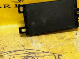 SKRZYNKA BEZPIECZNIKÓW LR RANGE ROVER EVOQUE II L551