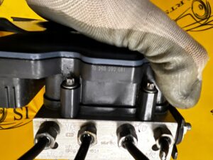 POMPA ABS STEROWNIK CITROEN C4 GRAND PICASSO II LIFT UK