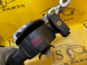 ŁAPA MOCOWANIE SILNIKA LEXUS RX 450H III 3 AL10