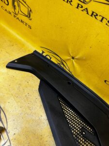 LEWA GÓRNA OSŁONA POKRYWA PASA PRZEDNIEGO PRZÓD GENESIS GV70