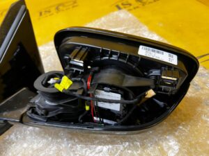 LUSTERKO ZEWNĘTRZNE LEWE 9 PIN 9PIN KAMERA BMW 3 G20 G21 EU NOWE OEM