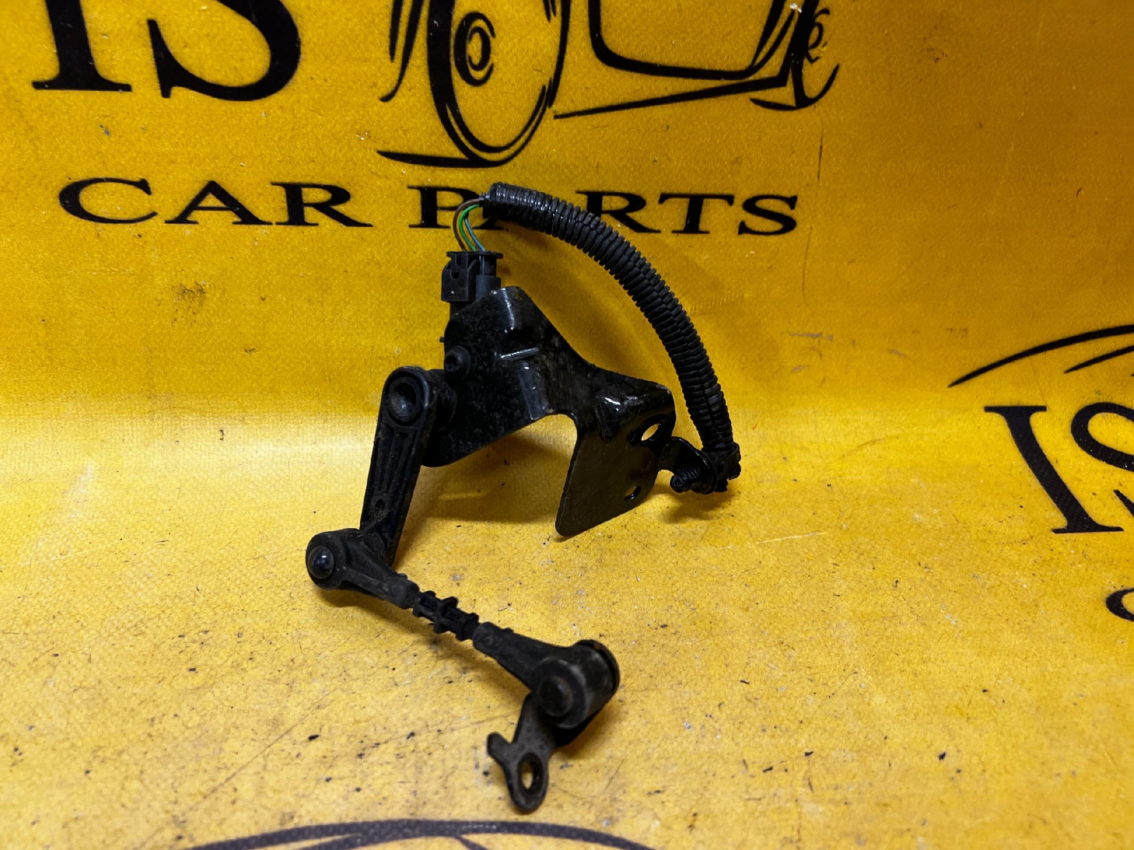 CZUJNIK POZIOMOWANIA ŚWIATEŁ TYŁ LR DISCOVERY L550