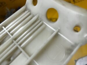 UCHWYT MOCOWANIE MODUŁÓW KOMPUTERA LEXUS RX 450H III 3 AL10