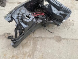 ĆWIARTKA PRAWY PRZÓD PODŁUŻNICA FARTUCH PRÓG SŁUPEK MERCEDES BENZ CLS W257