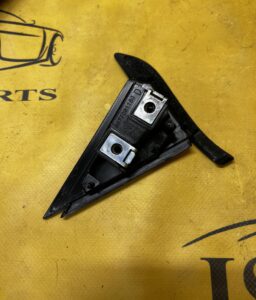 TRÓJKĄT OSŁONA DRZWI PRZÓD PRAWY CITROEN C4 PICASSO II