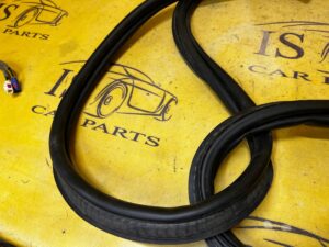 USZCZELKA PEUGEOT 3008 5008 II 17R 9813241180