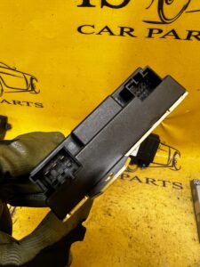 MODUŁ STEROWNIK POMPY PALIWA INFINITI Q30 MERCEDES W117