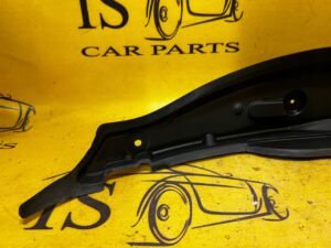 OSŁONA ZAŚLEPKA NAKŁADKA BŁOTNIKA PRAWY PRZÓD INFINITI Q30