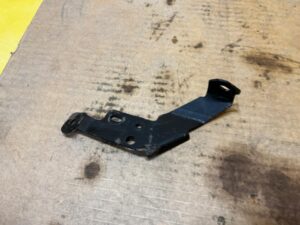 UCHWYT WSPORNIK MOCOWANIE SILNIKA DACIA DOKKER 1.5 BLUE DCI