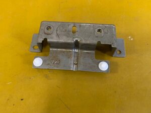 BLACHA MOCOWANIE OSŁONA WSPORNIK NISSAN E-NV200