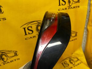 LAMPA TYLNA W BŁOTNIK LEWA LR RANGE ROVER EVOQUE II L551