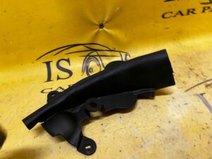 USZCZELKA OSŁONA PODSZYBIA LEWA BMW 5 G30