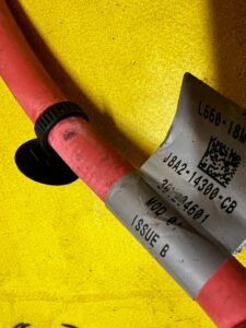 PRZEWÓD KLEMA PLUSOWA RANGE ROVER VELAR L560