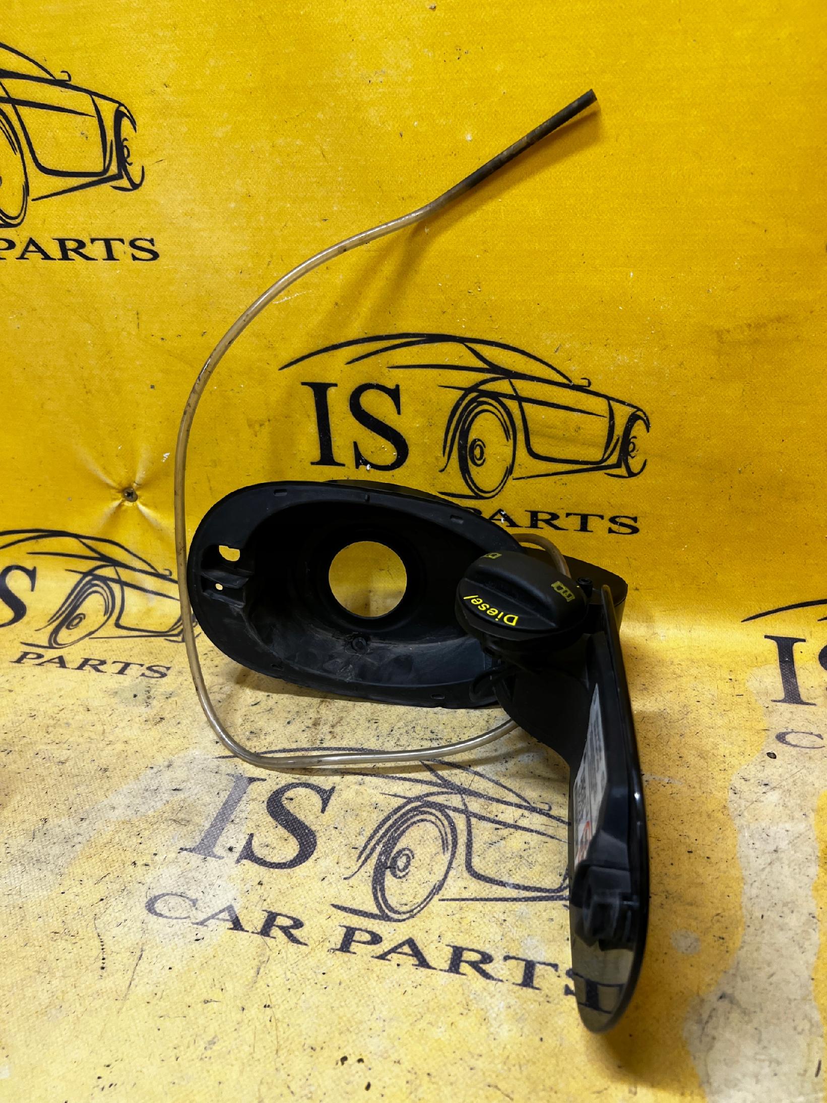 KLAPA WLEWU PALIWA KOREK PORSCHE CAYENNE 7P5 LIFT 92A