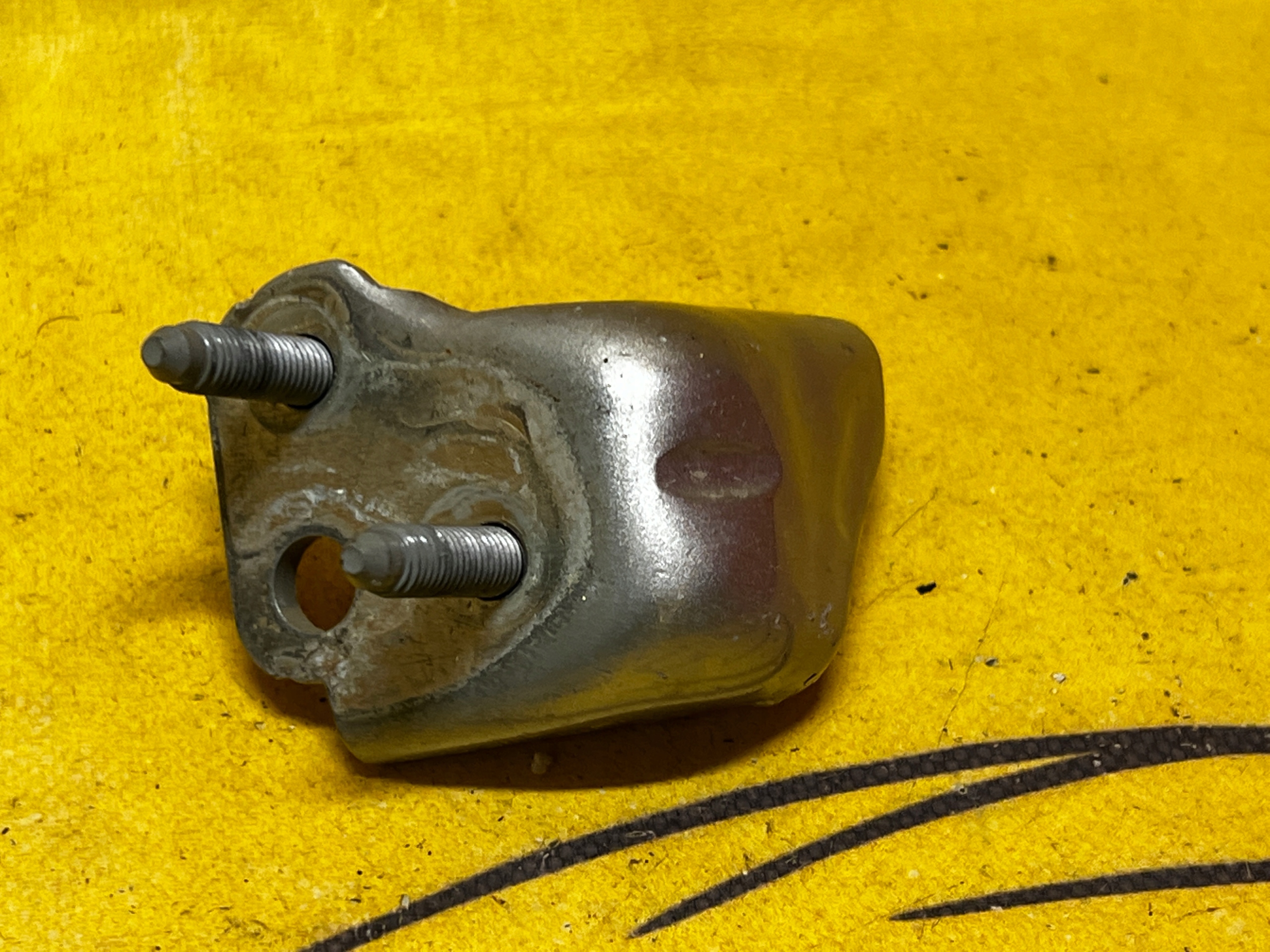 ZAWIAS DRZWI PRAWY GÓRNY TYŁ FORD KUGA MK2