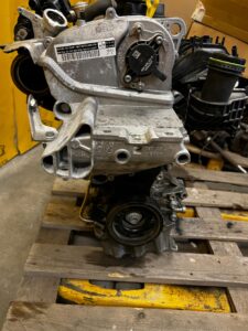 KOMPLETNY SILNIK VW AUDI SEAT SKODA 1.0 TSI DLA DLAA 2021R