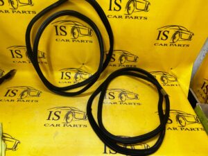 USZCZELKA KAROSERYJNA WNĘKI DRZWI TYŁ BMW SERIA 1 F40