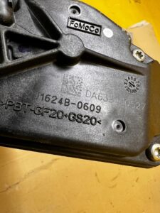 PRZEPUSTNICA FORD MUSTANG VI 3.7 V6