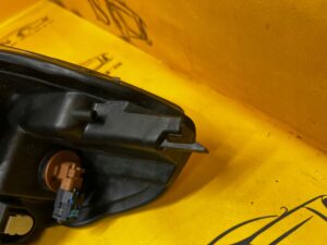 REFLEKTOR LAMPA PRZEDNIA PRZÓD LEWA LEWY DACIA LODGY DOKKER LIFT 2022R