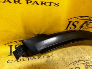 LISTWA NAKŁADKA BŁOTNIKA TYŁ LEWY RANGE ROVER EVOQUE II L551