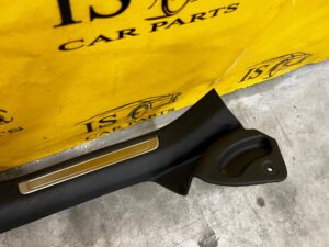 OSŁONA NAKŁADKA PROGU PRAWA VOLKSWAGEN ARTEON