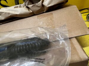 SIŁOWNIK KLAPY TYŁ TYLNEJ BAGAŻNIKA ELEKTRYCZNEJ BMW SERIA 2 F45 NOWY OEM