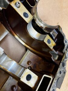 PODPORY WAŁU PÓŁBLOK SILNIKA CITROEN PEUGEOT 1.6 THP MINI 1.6i 5G01 10FJCC