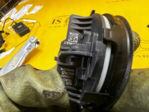 CZUJNIK UDERZENIA UDERZENIOWY DACIA SANDERO III