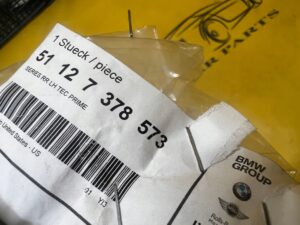 ZAŚLEPKA UCHA HOLOWNICZEGO ZDERZAKA TYŁ LEWY LEWA BMW X5 F15 NOWA OEM