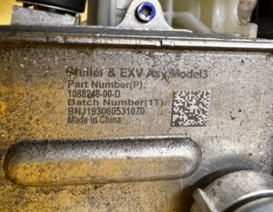 POMPA CHŁODNICZKA ZBIORNIK WYRÓWNAWCZY WODY TESLA MODEL 3 LHD