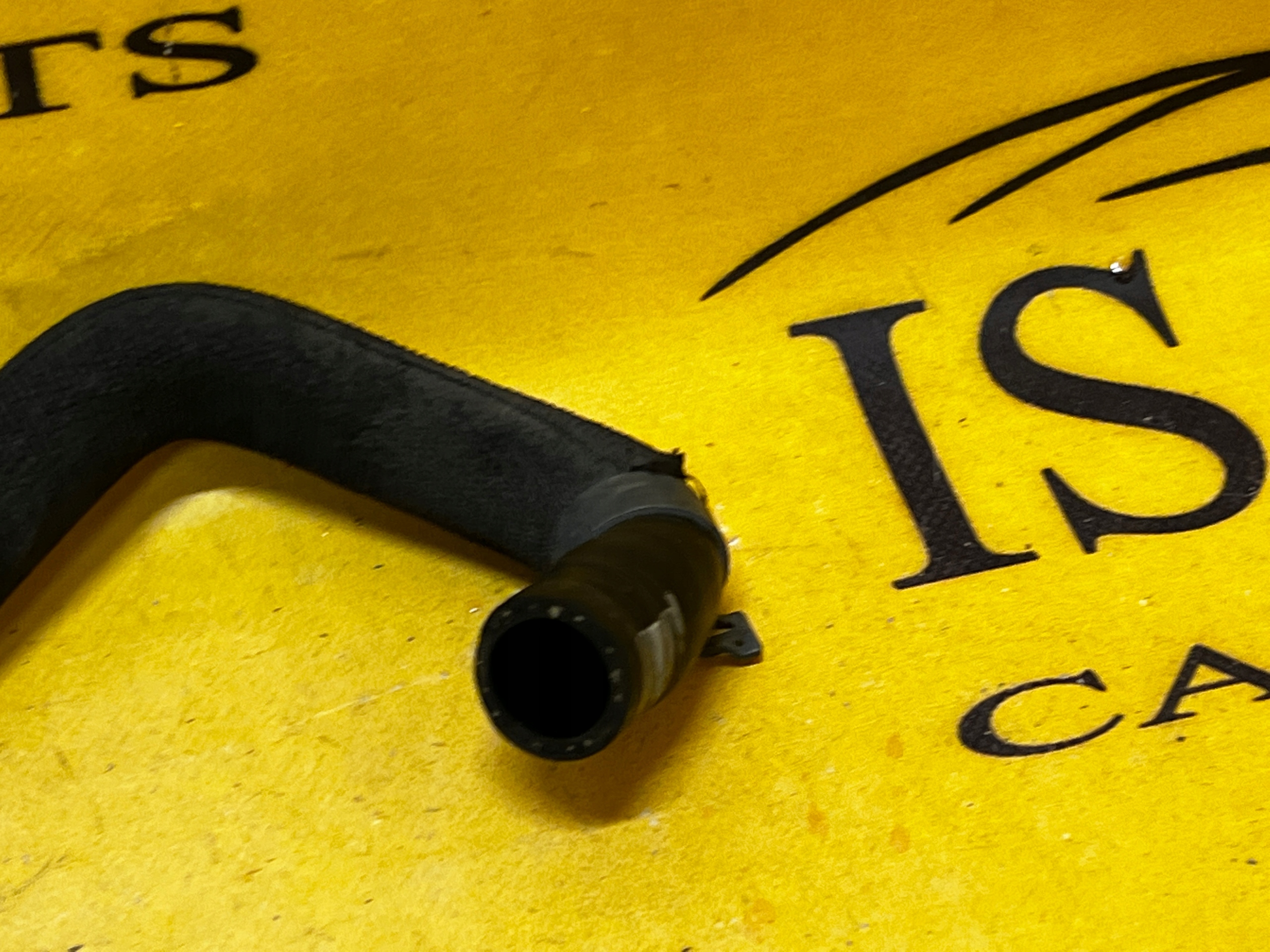 RURA WĄŻ PRZEWÓD WODY AUDI Q7 SQ7 4.0 TDI