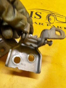 KOMPLET ZAWIASY DRZWI PRZÓD TYŁ LEWY PRAWY DACIA JOGGER 2022R TEKQF