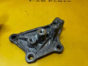 ŁAPA WSPORNIK MOCOWANIE SILNIKA RENAULT 0.9 TCE