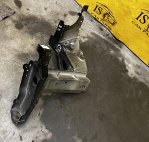 ĆWIARTKA PODŁUŻNICA PRZÓD PRAWY PRAWA CITROEN C4 GRAND PICASSO II 2016R