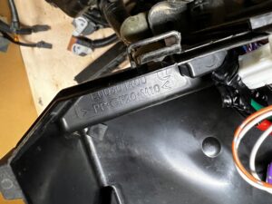 WIĄZKA KOMORY SILNIKA NISSAN LEAF I ZE0