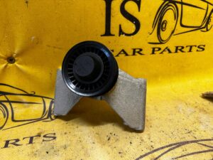 ROLKA NAPINACZ PASKA DACIA SANDERO III 2023R