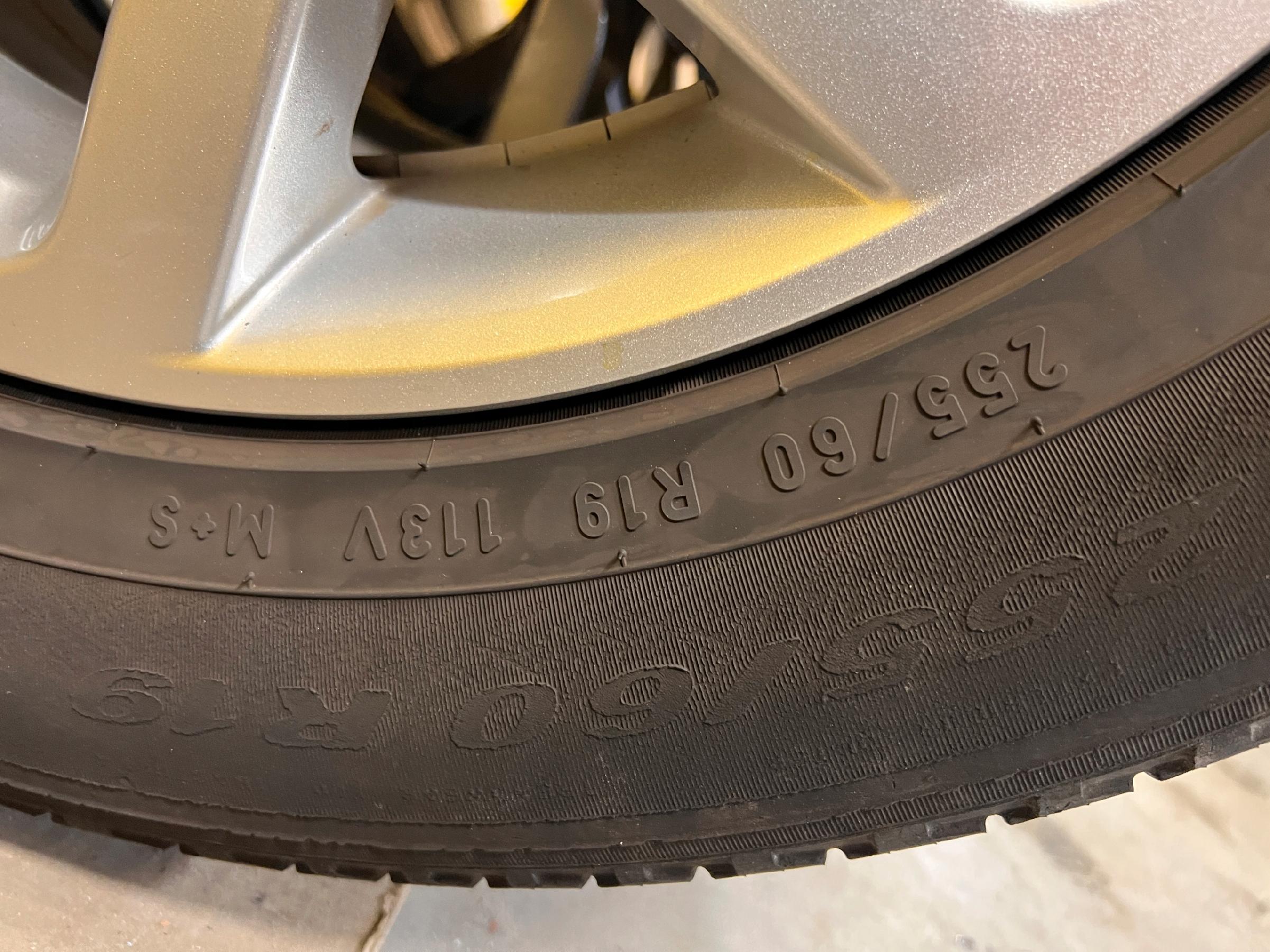 LAND ROVER DISCOVERY V KOŁA FELGI OPONY 255/60 R19