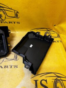 OBUDOWA SKRZYNKA BEZPIECZNIKÓW DACIA SANDERO STEPWAY III 2023R